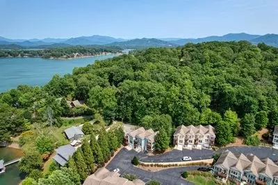 Hiawassee, GA 30546,1411 Lakeside Road #902
