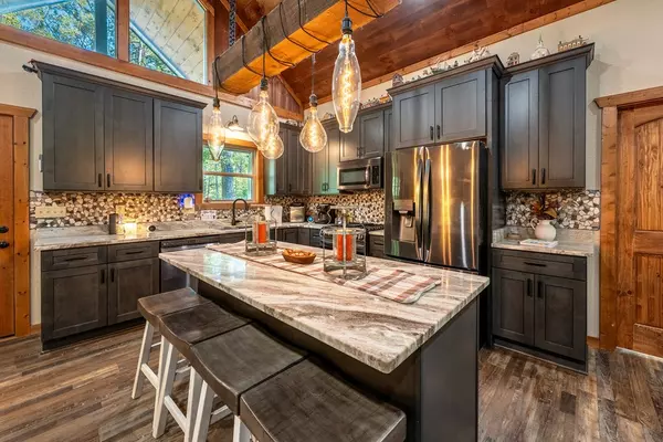 Ellijay, GA 30540,55 Monitor Drive
