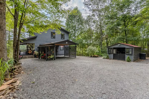 Murphy, NC 27906,116 Red Bud Lane