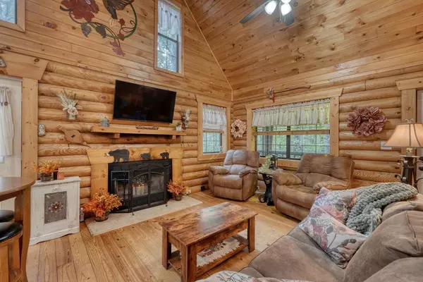 Blairsville, GA 30512,63 Laras Peace Lane