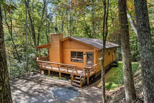 Murphy, NC 28906,33 Hundred Acre Woods