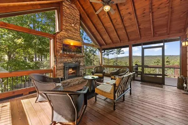 Blue Ridge, GA 30513,588 Bell Camp Ridge Road