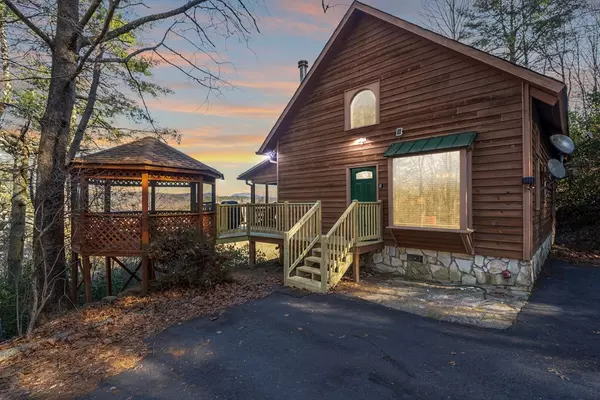 Blue Ridge, GA 30513,517 Ridge Road