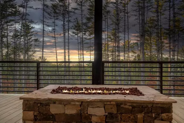 Morganton, GA 30560,106 Still Run