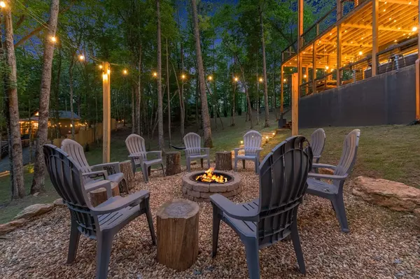 Blue Ridge, GA 30513,750 Laurel Circle