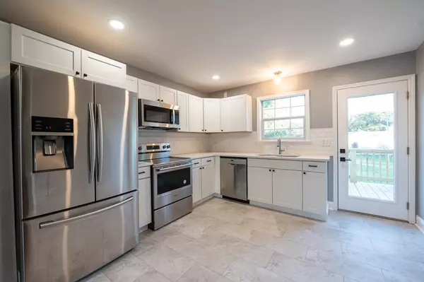 Chattanooga, TN 37419,360 Lookout High St