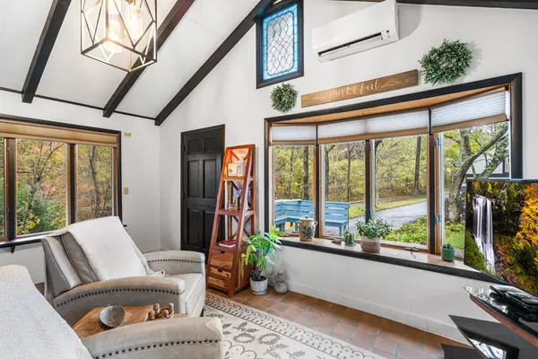 Brasstown, NC 28902,106 Settawig Road