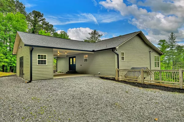 Ellijay, GA 30540,293 James Drive