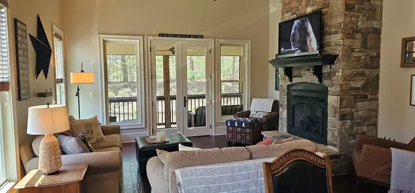 Hayesville, NC 28904,446 Licklog Ridge
