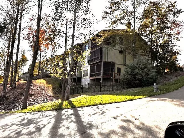 Blue Ridge, GA 30513,5 Upper Knoll Drive