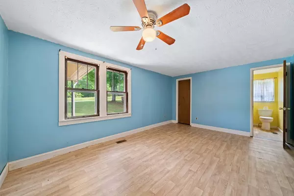 Blairsville, GA 30512,10442 Hwy 325