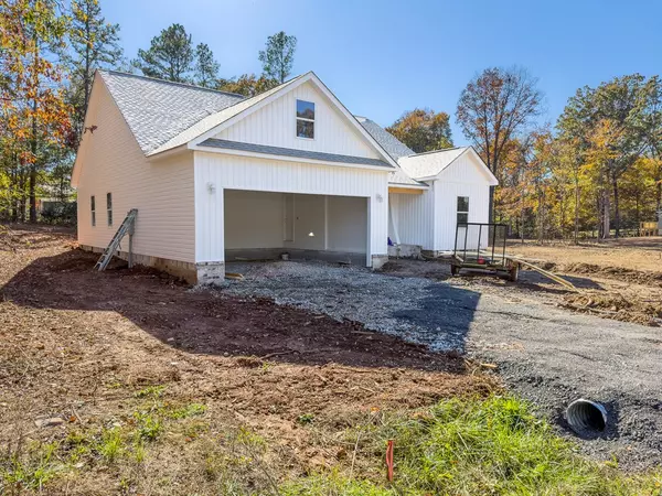 Chatsworth, GA 30705,498 Wildwood Drive