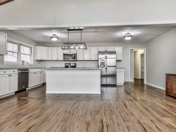 Jasper, GA 30143,617 Crippled Oak Trail