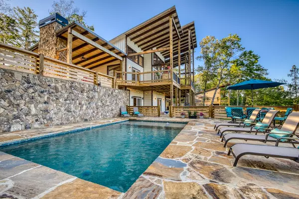 Mineral Bluff, GA 30559,150 Oak Hill Drive