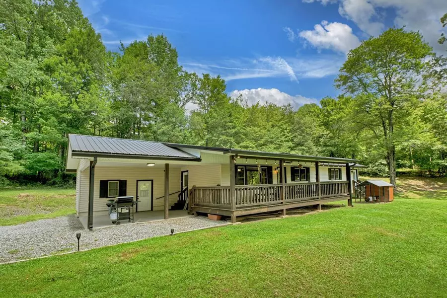 881 Aska Road, Blue Ridge, GA 30513