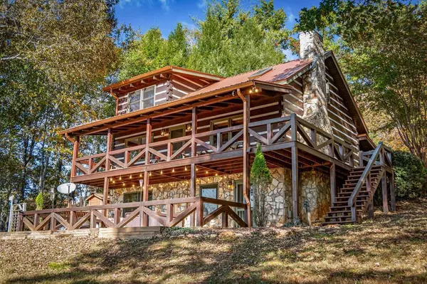 212 Dogpatch Lane, Blue Ridge, GA 30513