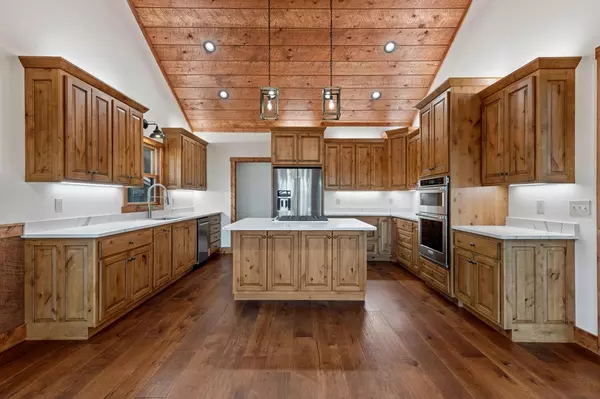 Blue Ridge, GA 30513,290 Weaver Creek Overlook