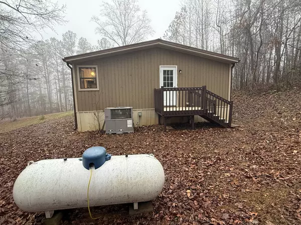 Talking Rock, GA 30175,7 Poole Road