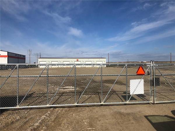 Rural Foothills County, AB T0L 0A0,450163 82 ST E