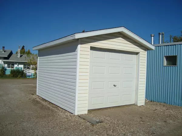 Trochu, AB T0M 2C0,116 First AVE