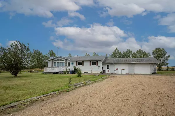 715060 Range Road 64, Grande Prairie, AB T8X 4K1
