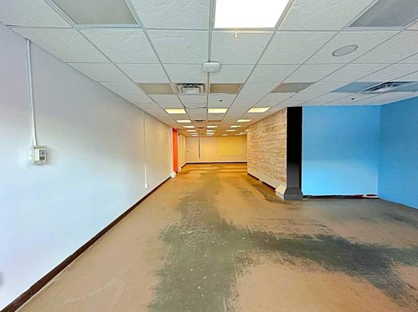 Fort Mcmurray, AB T9K 2S8,122 Millennium DR #4