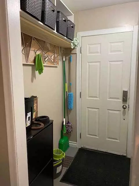 Edson, AB T7E 1C4,4716 4 AVE W