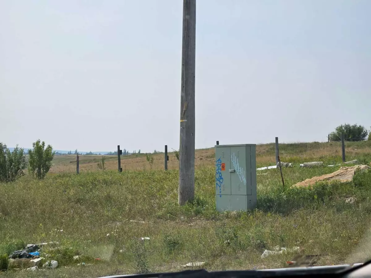 Calgary, AB T3K 5J5,13433 15 ST NE