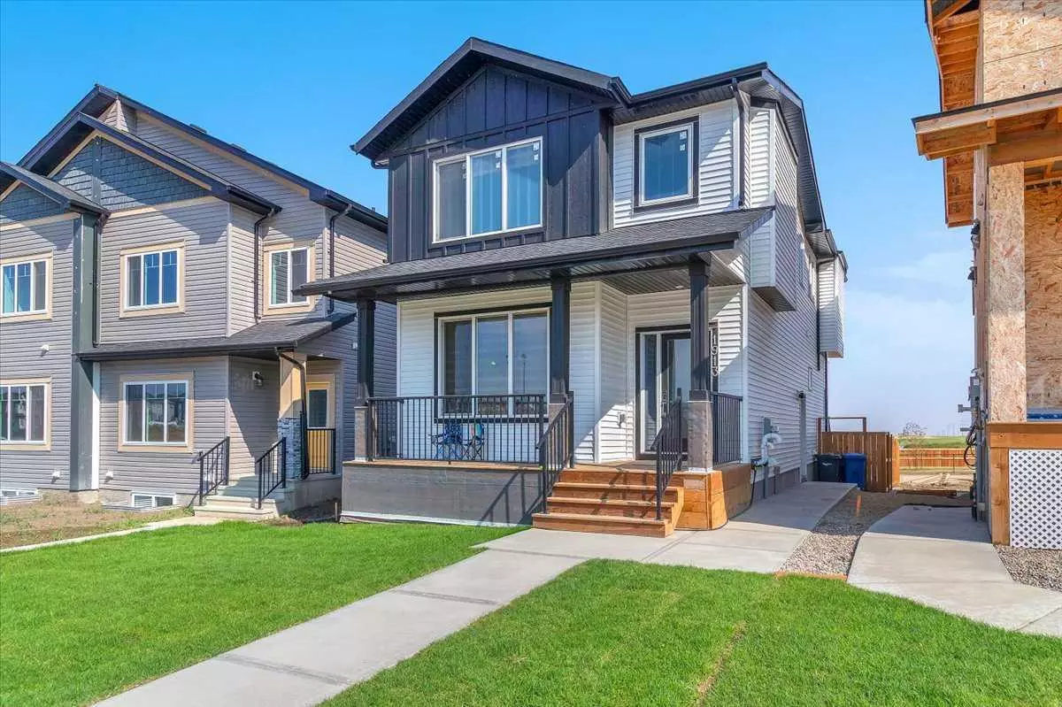 Crossfield, AB T0M 0S0,1975 McCaskill DR