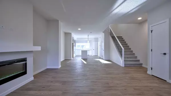 Calgary, AB T2X 5V2,87 Legacy Reach CT SE