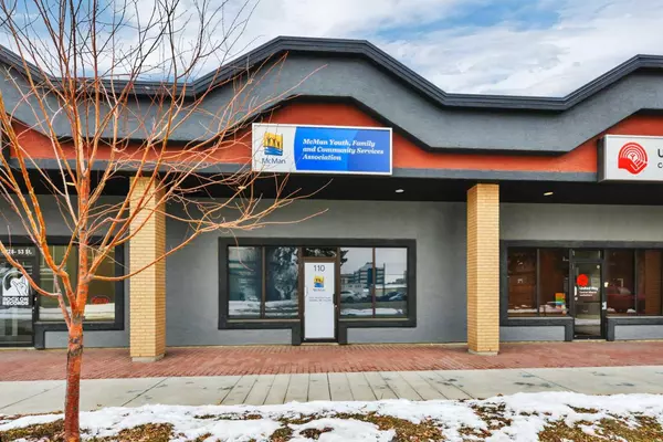 4828 53 ST #110, Red Deer, AB T4N 2E8