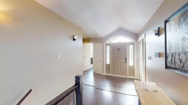 Plamondon, AB T0A 2T0,96A Avenue #10022