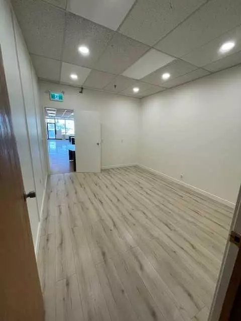 Innisfail, AB T4G 1C2,4804 50 ST #120