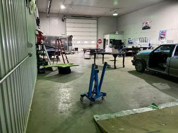 Rural Newell, County Of, AB T1R 1B1,150027 Twp Rd 192  # 2 Rural Newell County