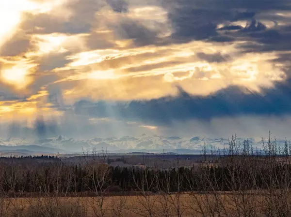 Rural Rocky View County, AB T3Z 0A8,172 Grandview WAY