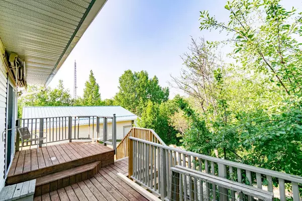 White Sands, AB T0C 3B0,14 & 16 1st ST