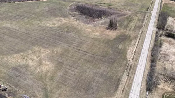 Wildwood, AB T0E 2M0,54123 Range Road 92