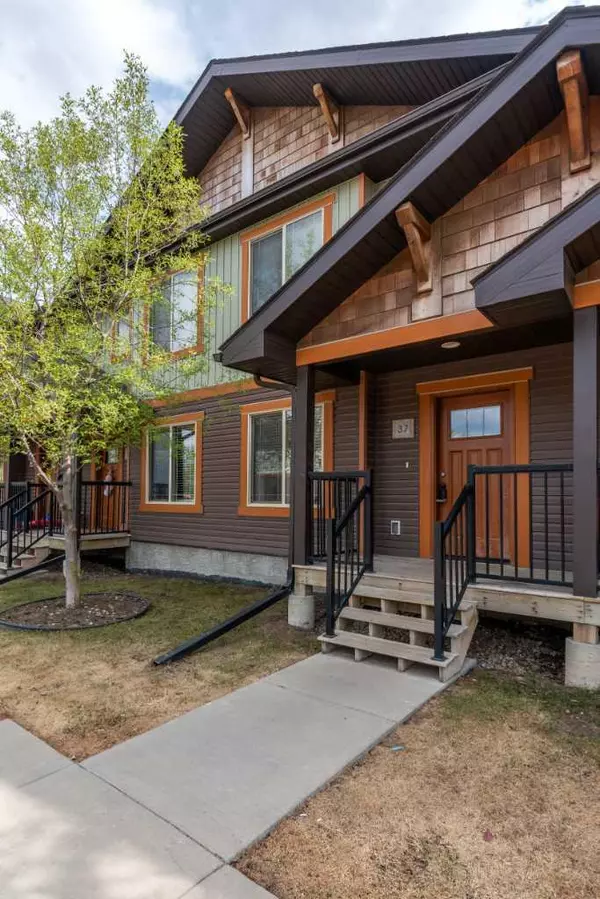 Lloydminster, SK S9V 1Y5,4008 41 AVE #37