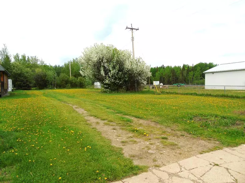 Lot 2 1st ST E, Faust, AB T0G 0X0