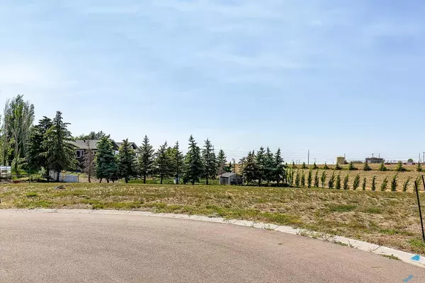 Dunmore, AB T1B 0J9,12 Yuma VLY