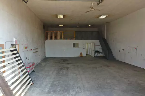 Taber, AB T1G 2C8,170024 Twp Rd 95AA