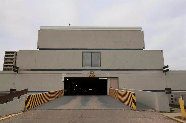 Fort Mcmurray, AB T9H 4H4,21 MacDonald DR #1600