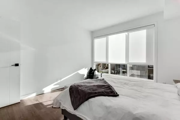 Calgary, AB T2L 2K7,4138 University AVE NW #305