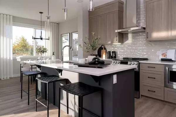 Okotoks, AB T1S 5X2,7 Wedderburn Gate