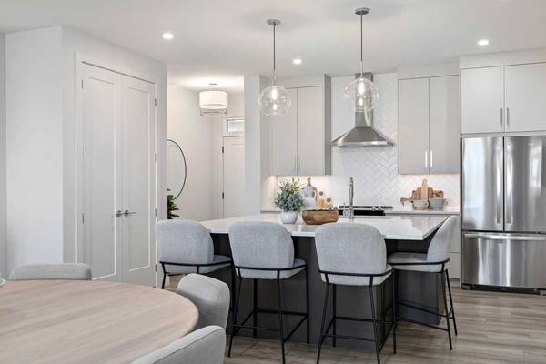 Calgary, AB T3P 2C4,111 Sage Meadows VW NW