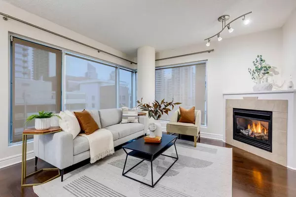 Calgary, AB T2P 5P6,920 5 AVE SW #1108