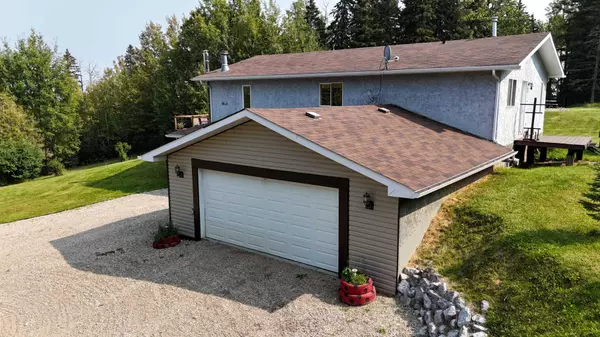 Rural Yellowhead County, AB T7E 3T9,53320 Range Road 182