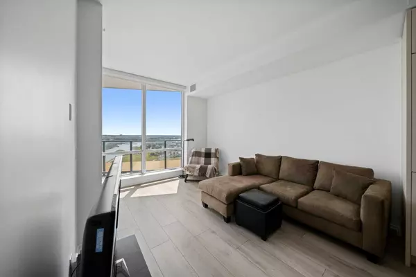 Calgary, AB T2G 1S2,615 6 AVE SE #2006