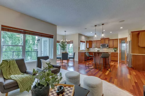 Calgary, AB T3M 0C1,75 Cranridge HTS SE