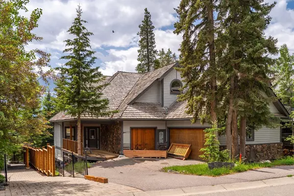 129 Silvertip RDG, Canmore, AB T1W 3A8
